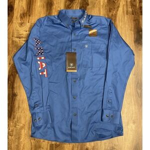Ariat Shirt Mens M Fitted Team Logo Twill Classic Fit Blue Sea Scape Flag NWT